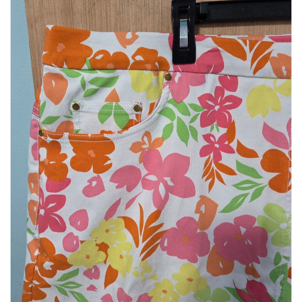 Hearts of Palm Size‎ 18W Woman Floral Skort White Pink Orange Yellow Skirt Short - Picture 3 of 6